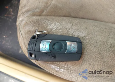 2007 BMW 530I из США, поврежденный, VIN WBANE73507CM54309